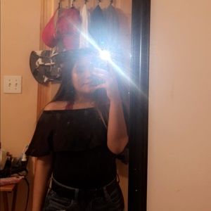 Meet your Posher, Vanessa